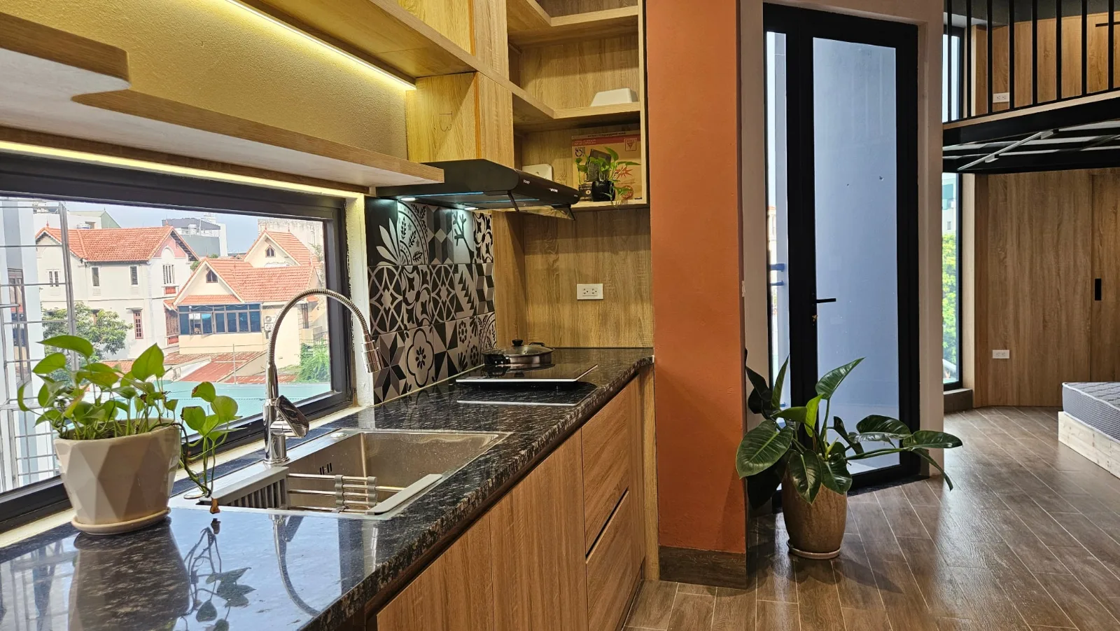 P201 · AOM Home 2