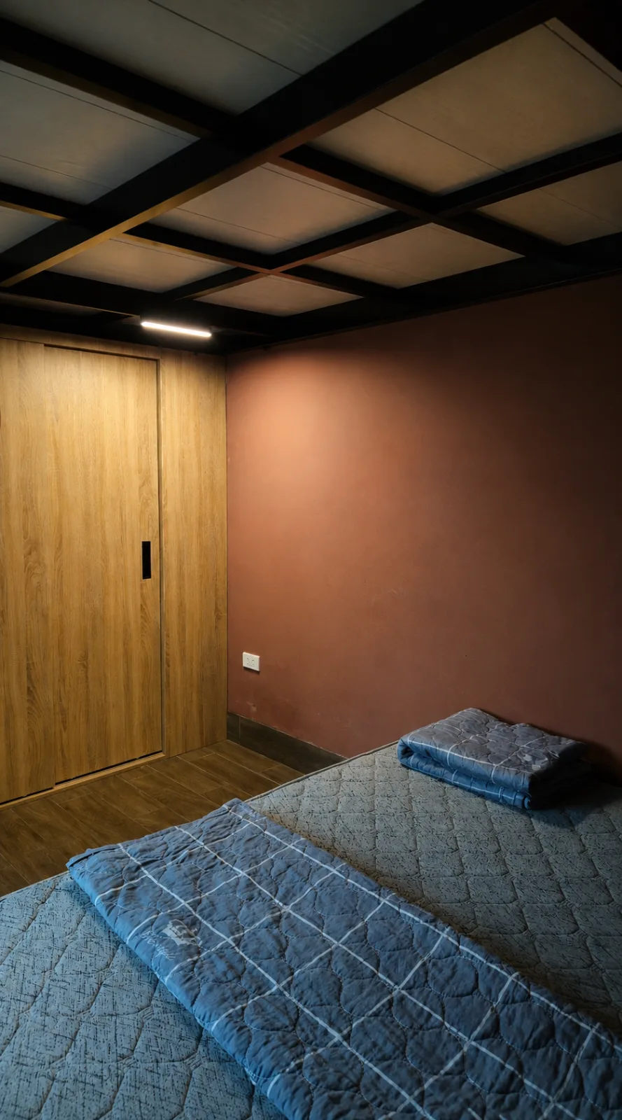 P301 · AOM Home 2 - Signature